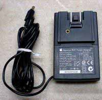 Apple Newton 9W Adapter H0165 ADP-9AB for NiCad rechargeable battery 110 120 130 and NiMH rechargeable battery MessagePad 2000 2100 